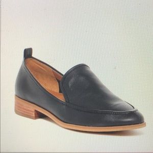 Susina Black Loafer